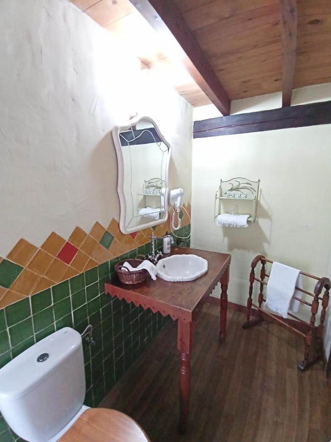 El Espesedo De Cabarceno Guest House Argomilla Eksteriør bilde