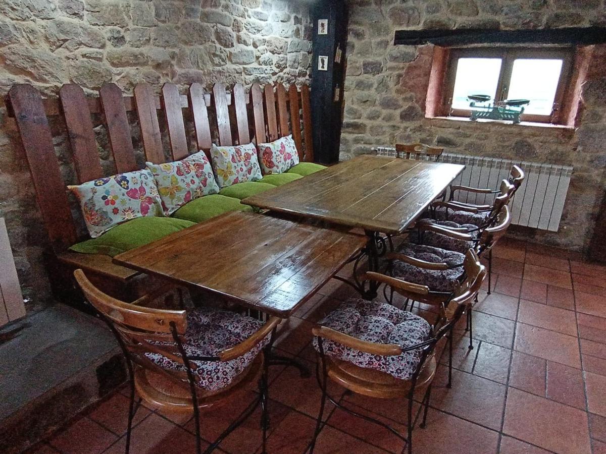 El Espesedo De Cabarceno Guest House Argomilla Eksteriør bilde